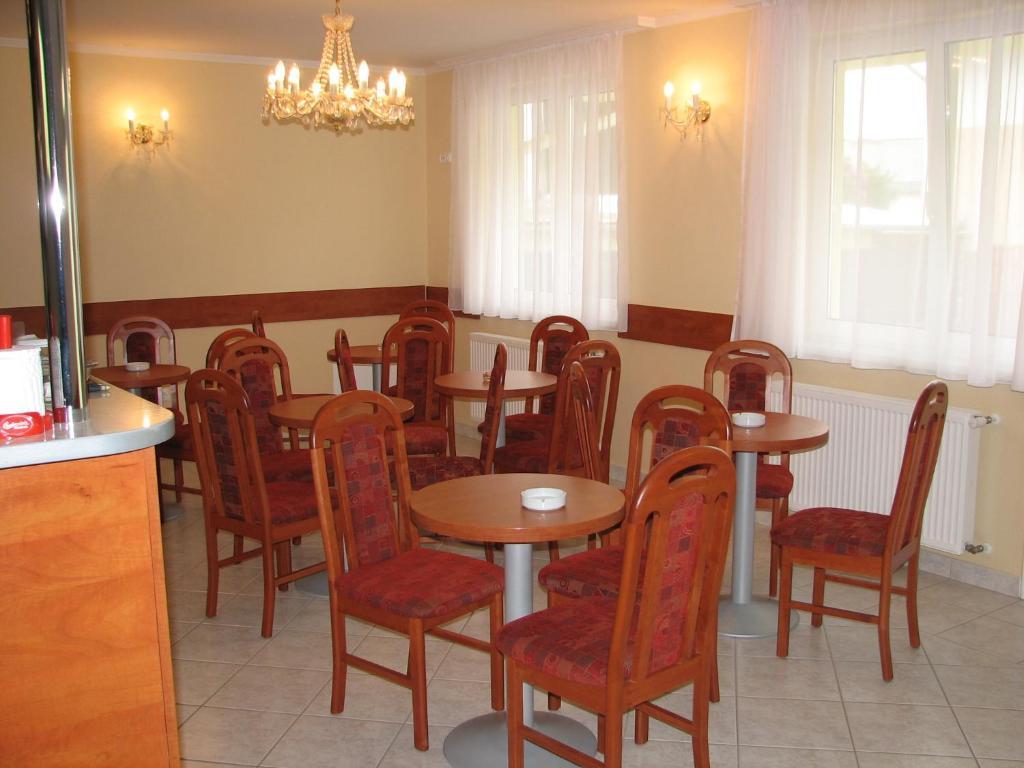 Hotel Kristaly Hajduszoboszlo Ngoại thất bức ảnh