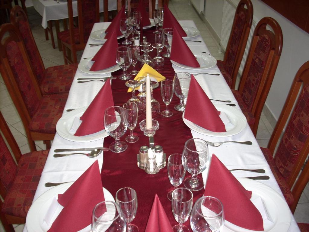 Hotel Kristaly Hajduszoboszlo Ngoại thất bức ảnh