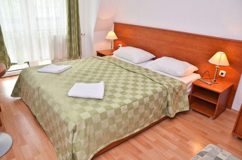 Hotel Kristaly Hajduszoboszlo Ngoại thất bức ảnh