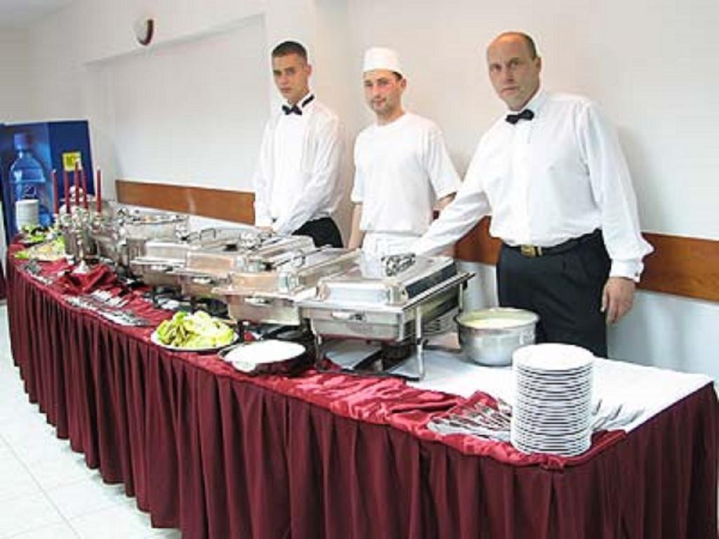 Hotel Kristaly Hajduszoboszlo Ngoại thất bức ảnh